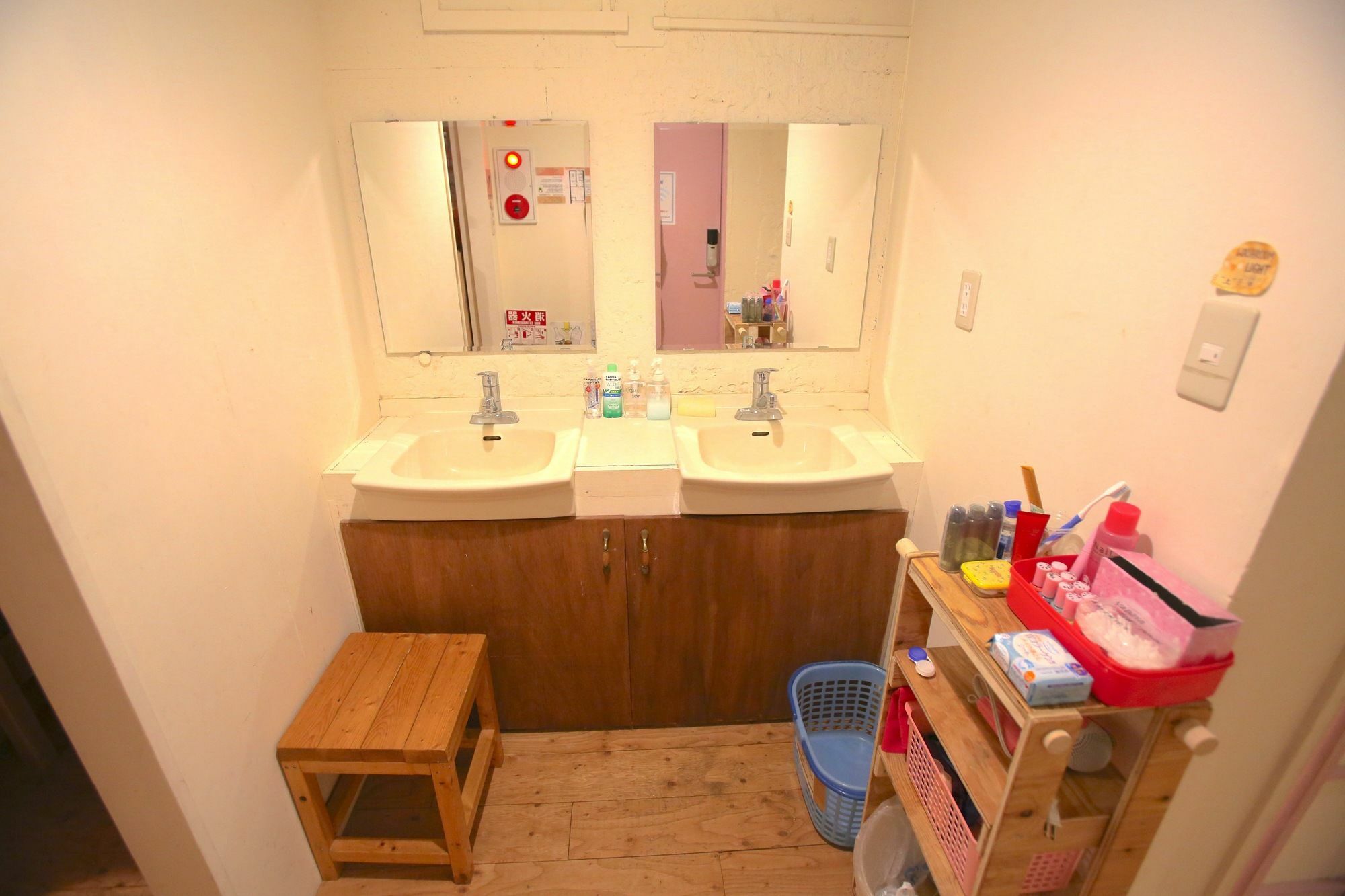 Yadoya Guest House Orange Tokio Exterior foto